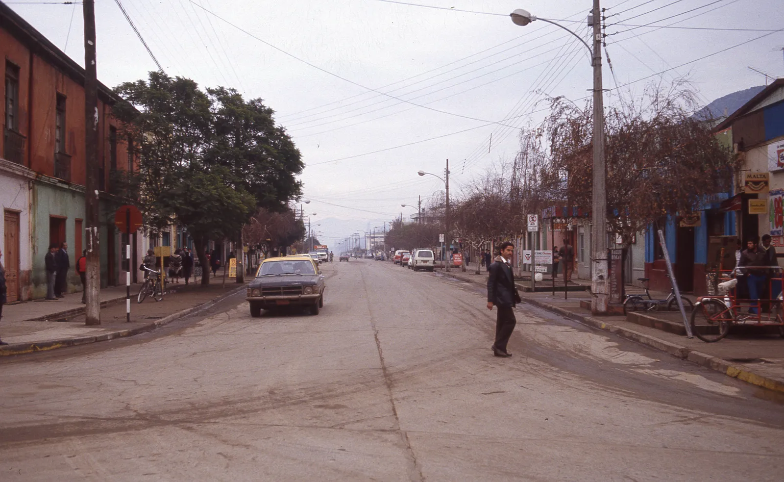 Calle de Llay Llay, 1983