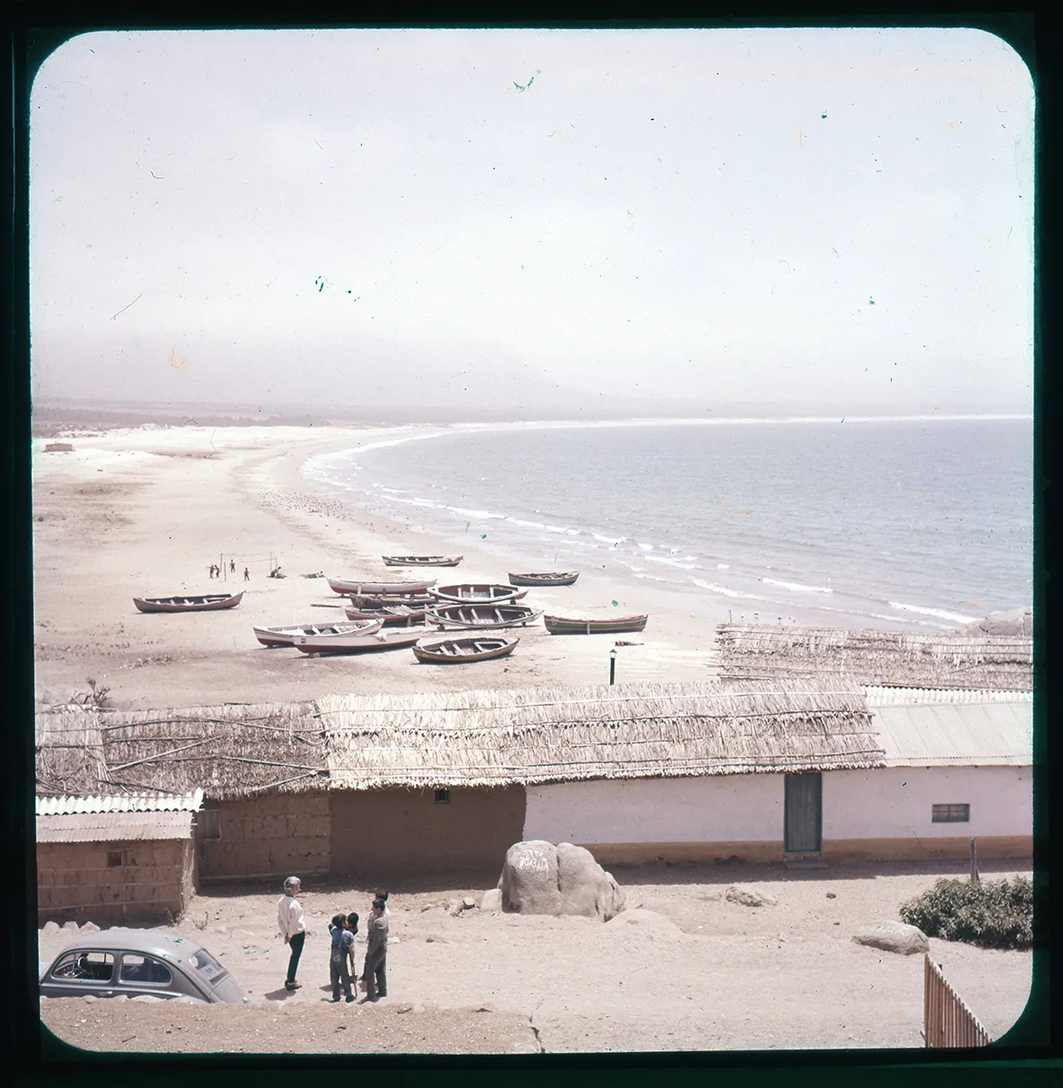 Caleta y playa de Pichidangui, Los Vilos, Región de Coquimbo, Chile, 1950 - 1965
