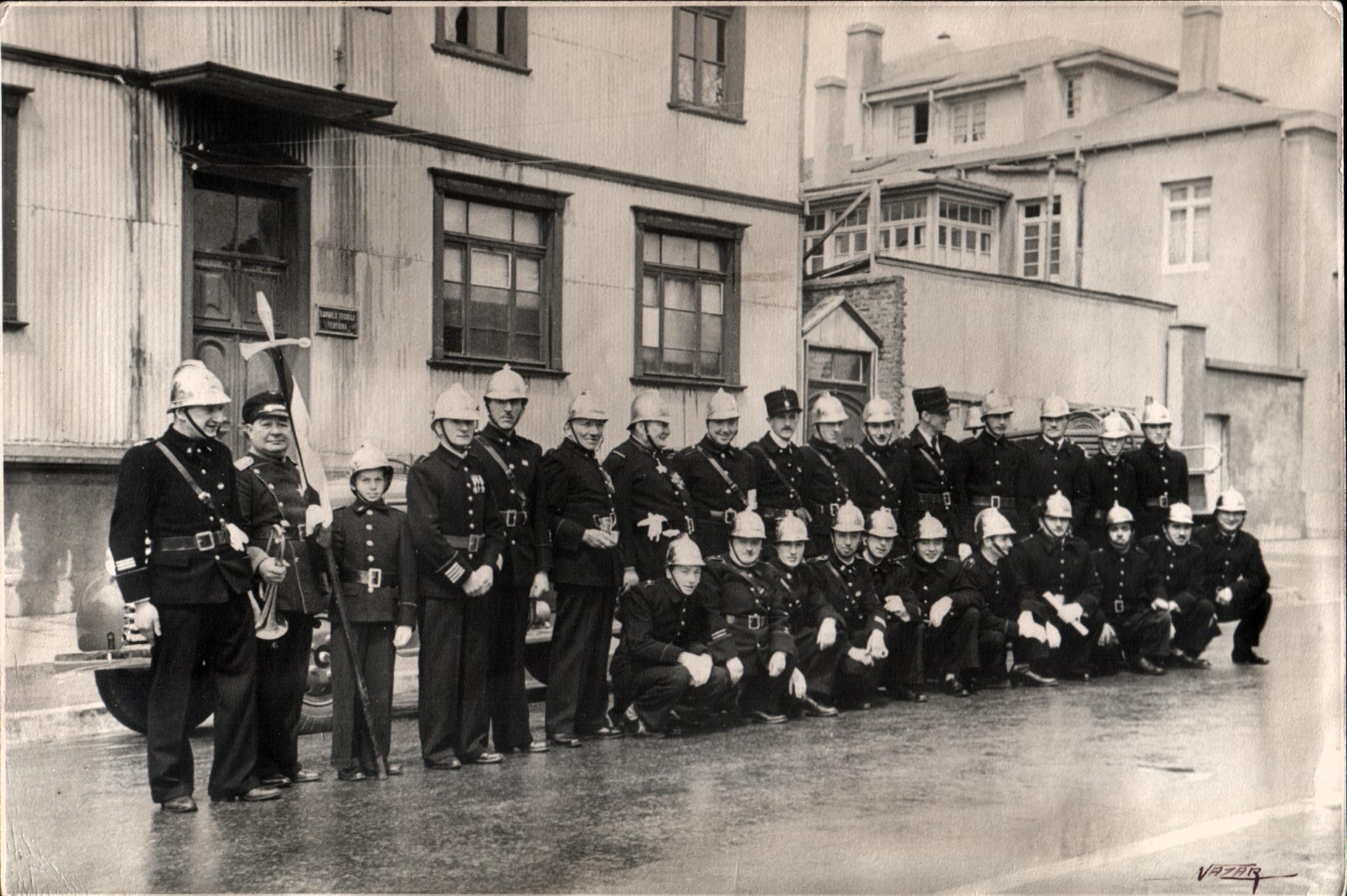 40º aniversario de la "Pompe France" de Punta Arenas, 1946