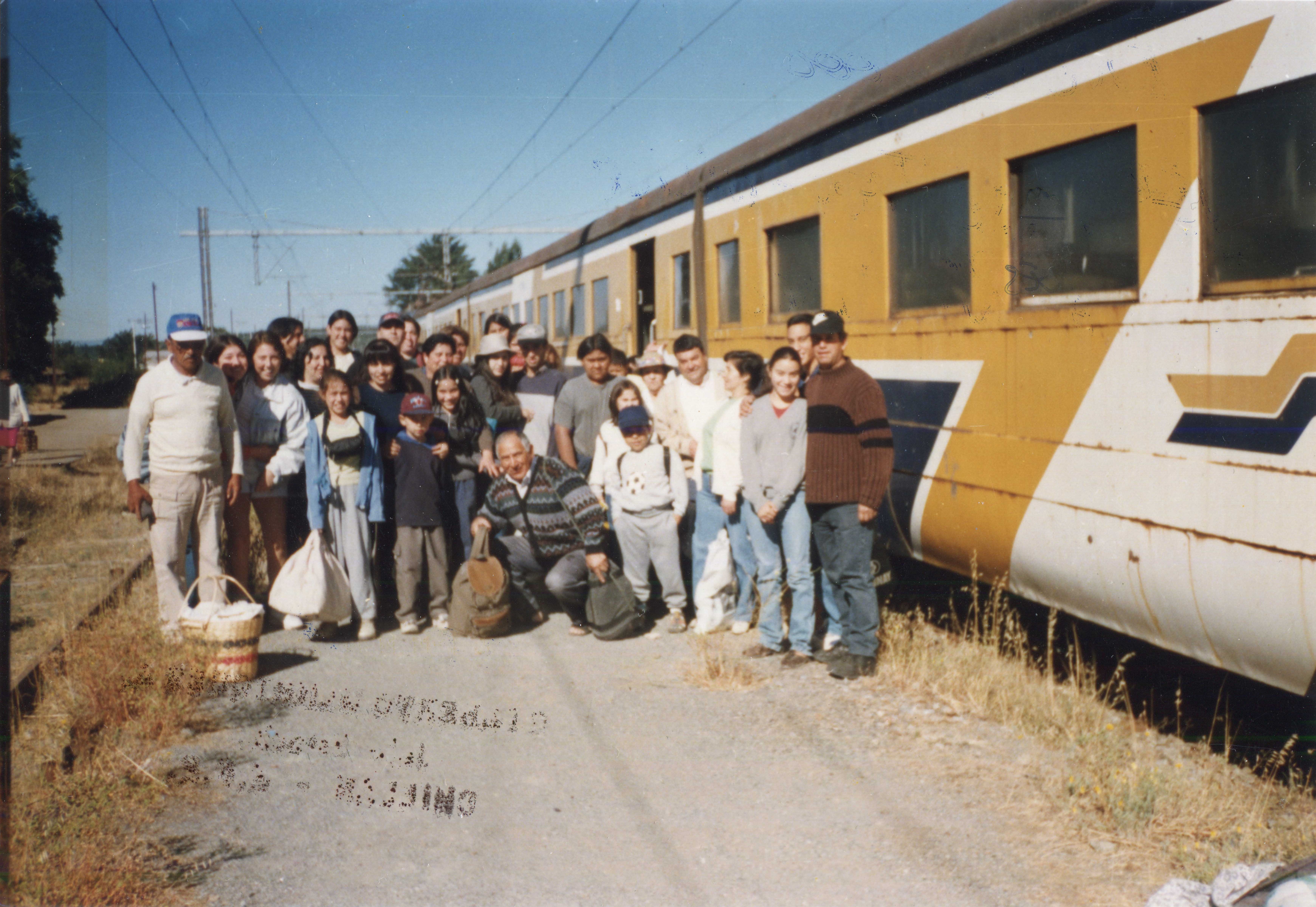 Tren familiar y primeros pasajeros, Enero de 2000