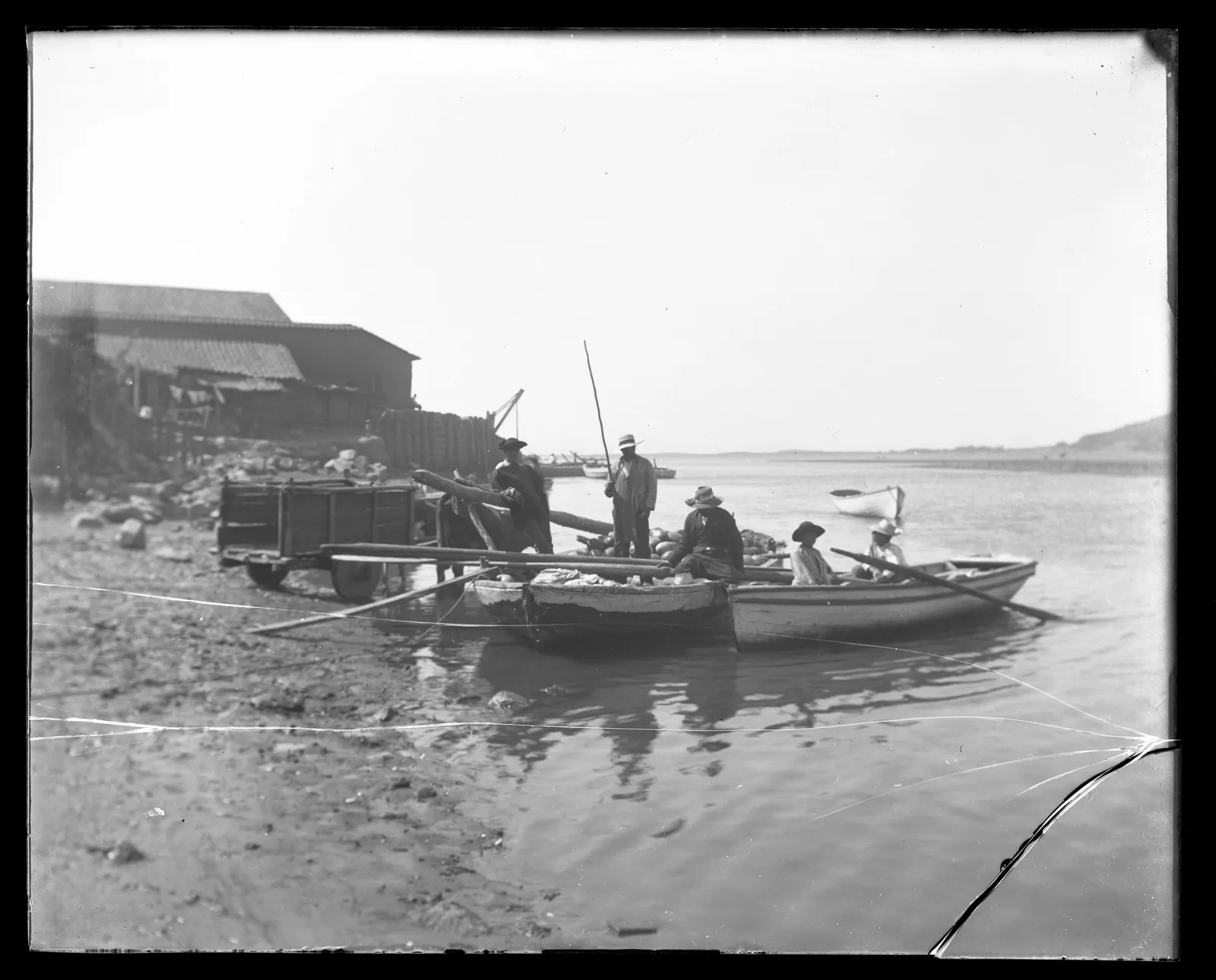 Trabajos de carga en Constitución, ca. 1903
