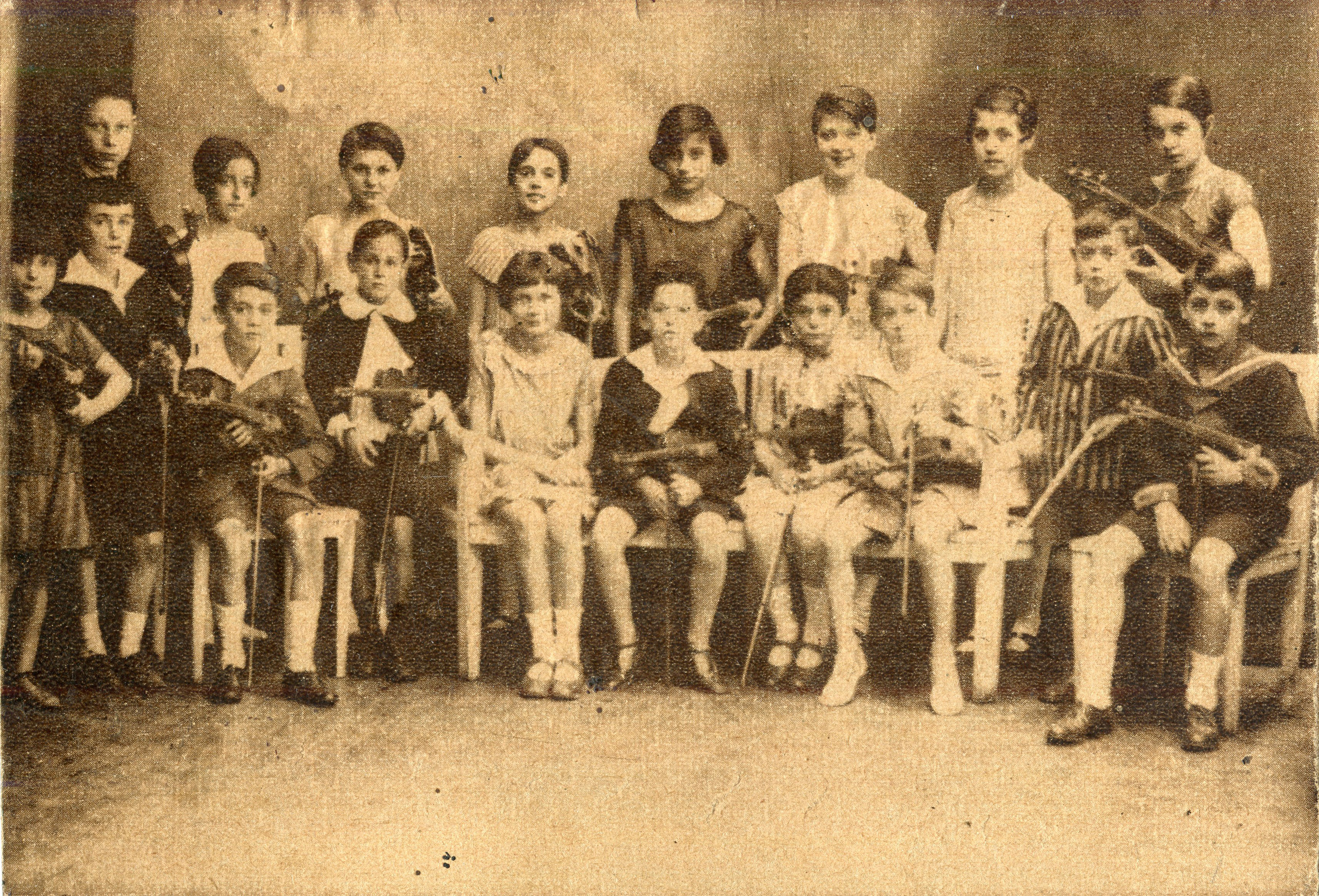 Grupo de Estudiantes de Música, sin lugar, ca. 1935