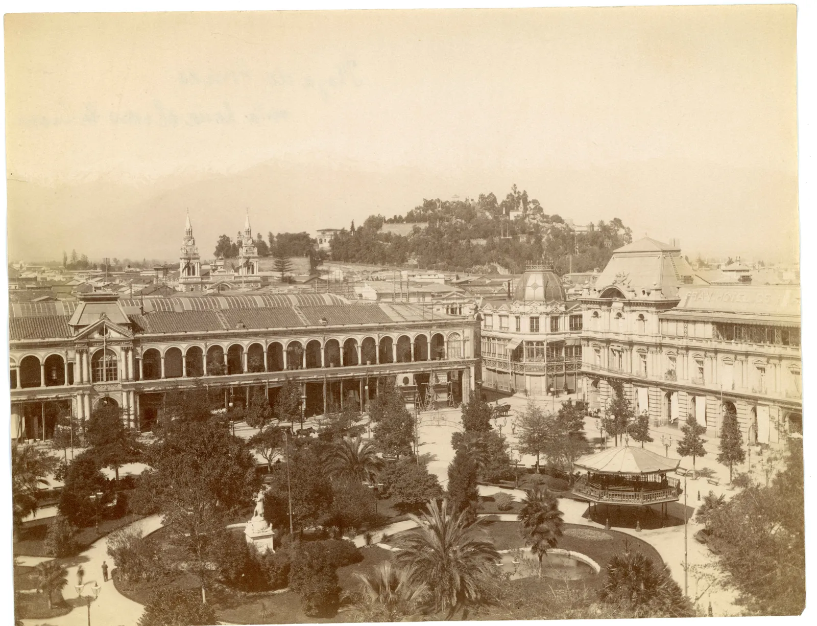 Vista desde Plaza de Armas de Santiago, ca. 1904