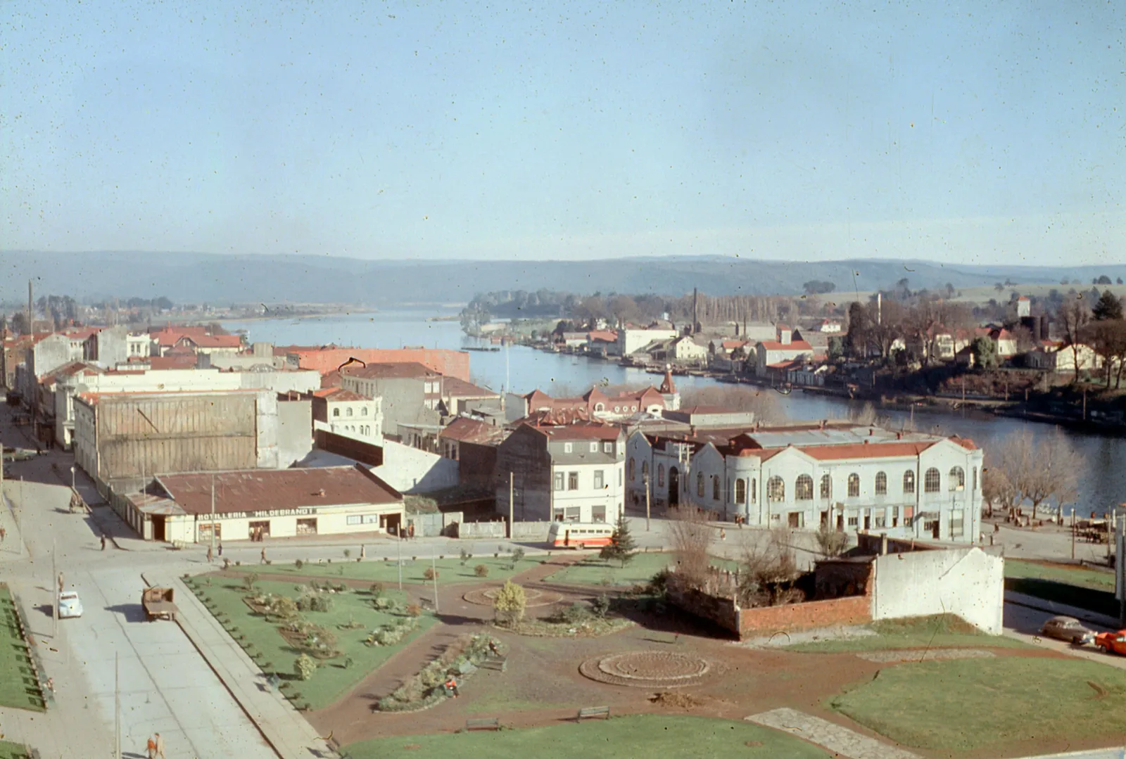 Valdivia desde el Hotel Pedro de Valdivia, 1960