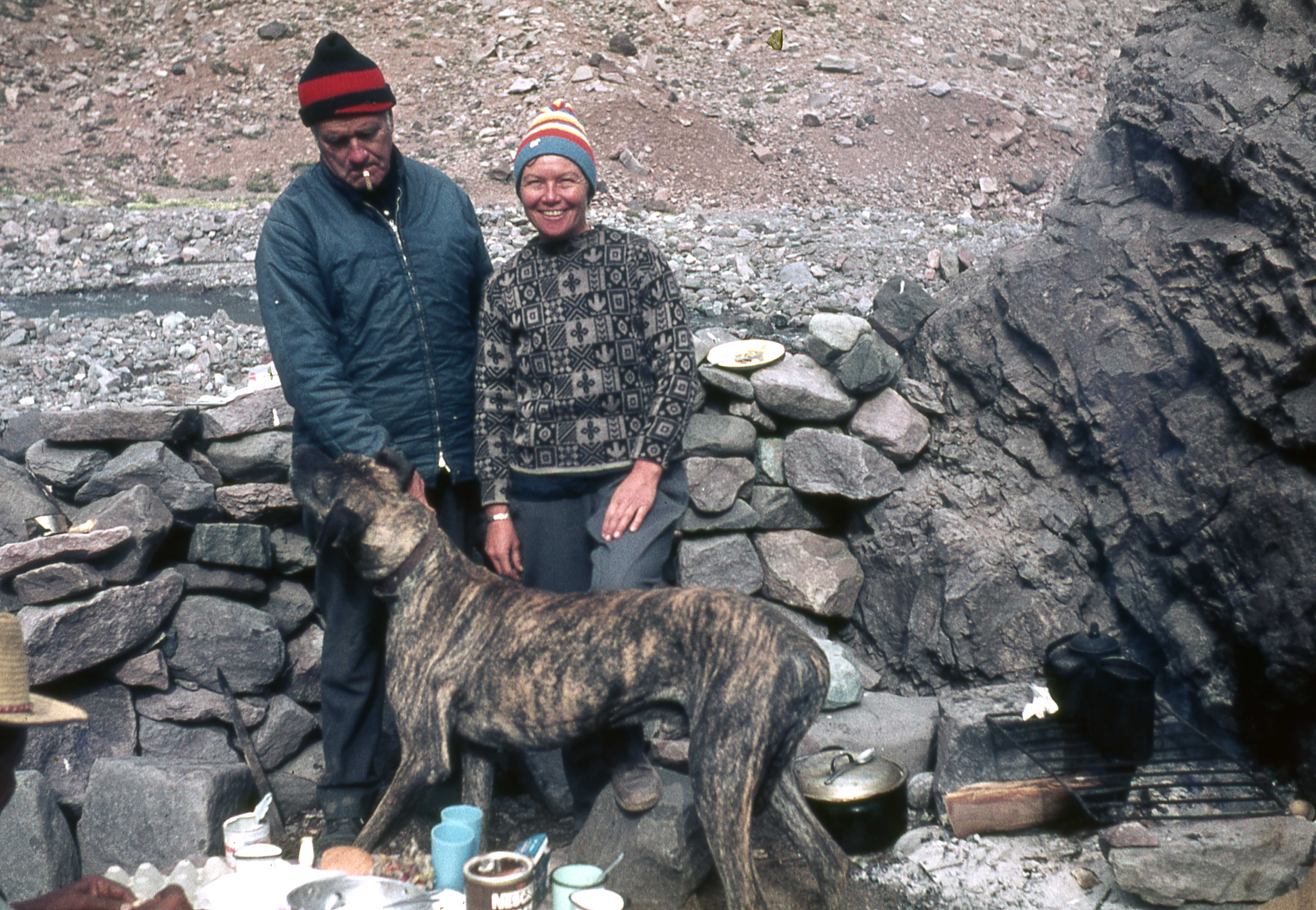 Paseo a La Paloma 1978; Aladino, Casa de Piedra