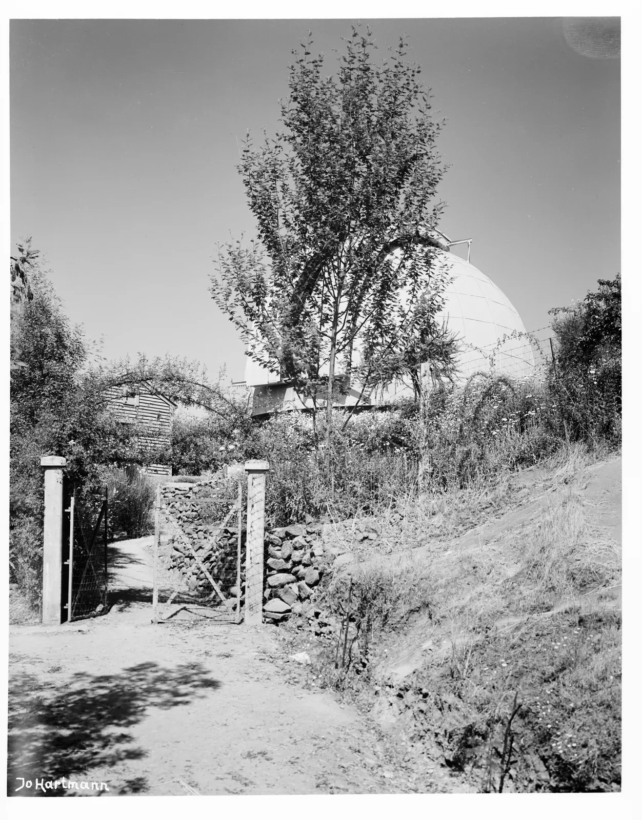 Vista exterior del Observatorio Mills, Cerro San Cristóbal, 1922