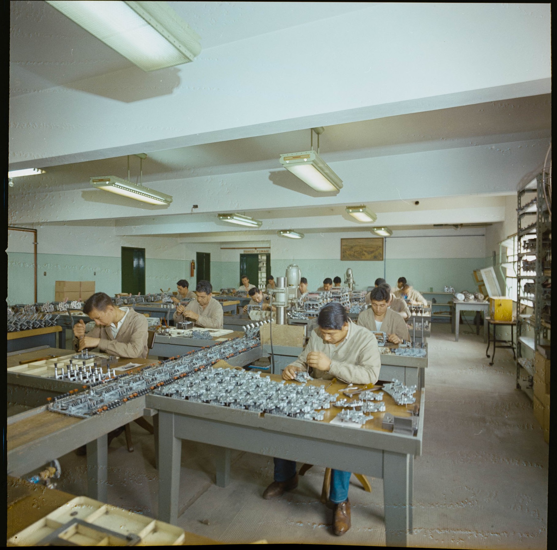 Fábrica de calculadoras Facit Odhner, 1964
