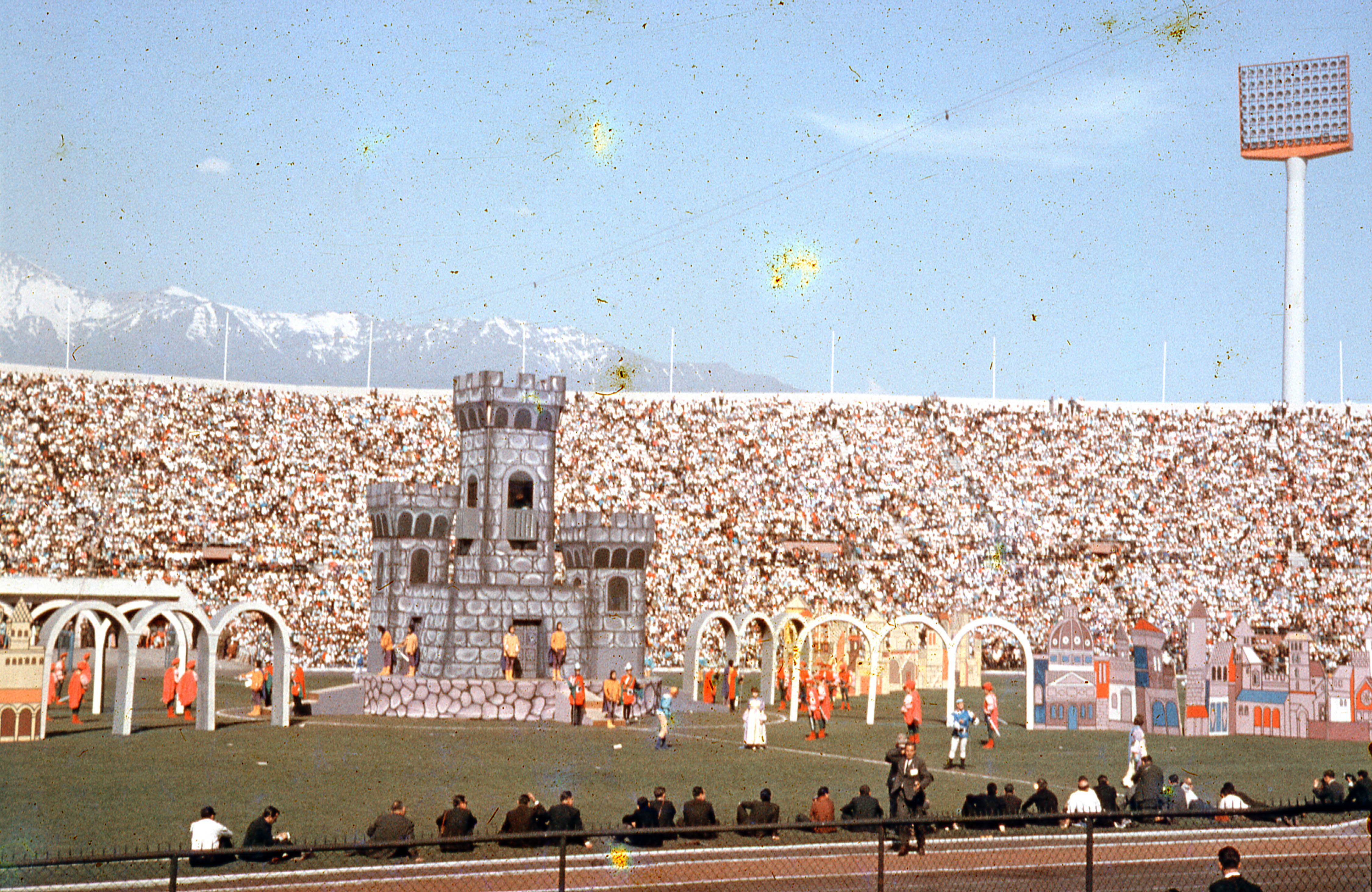 Obra teatral en el Clásico Universitario de 1965