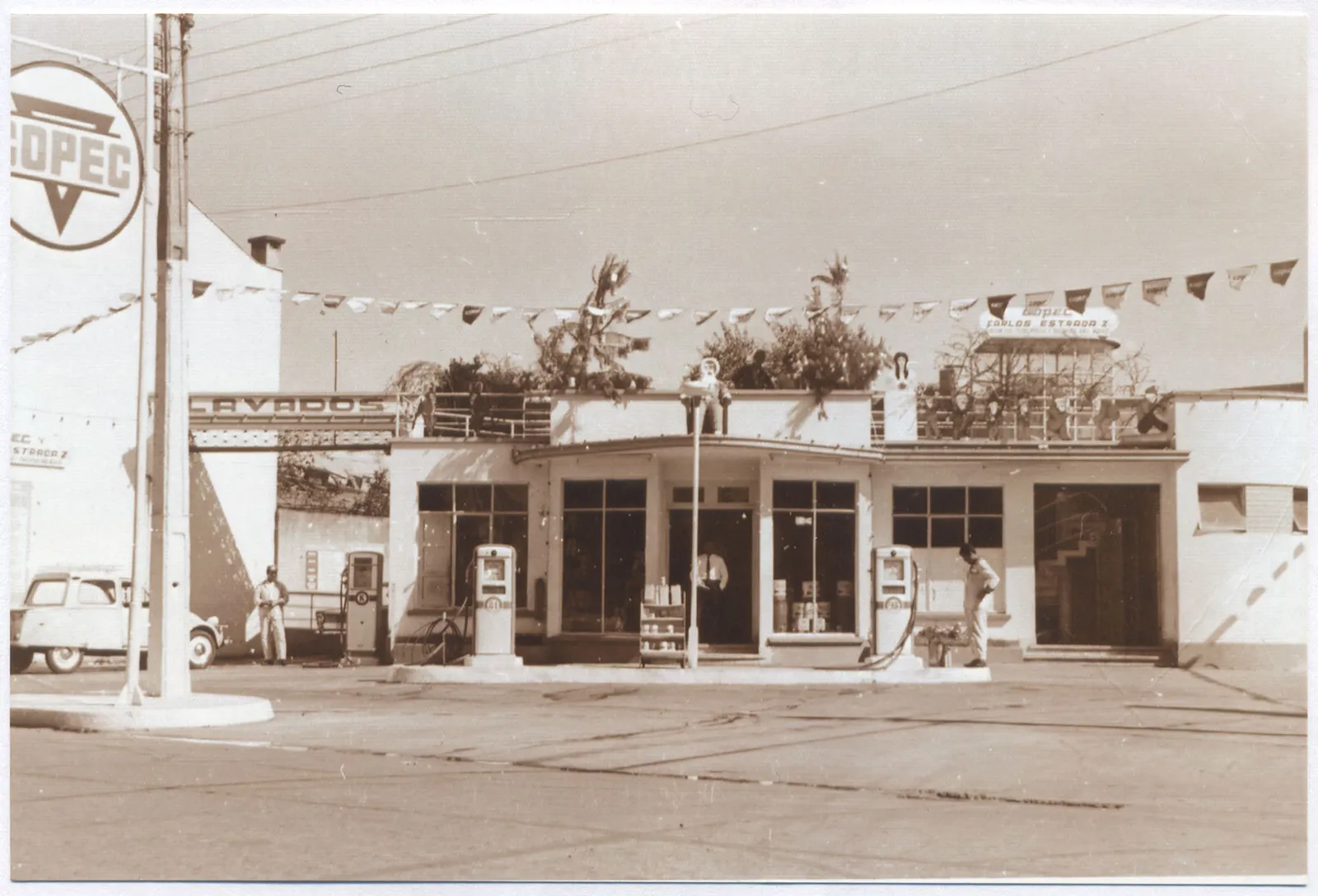 Estacion de servicio Copec, Chillán, 1966