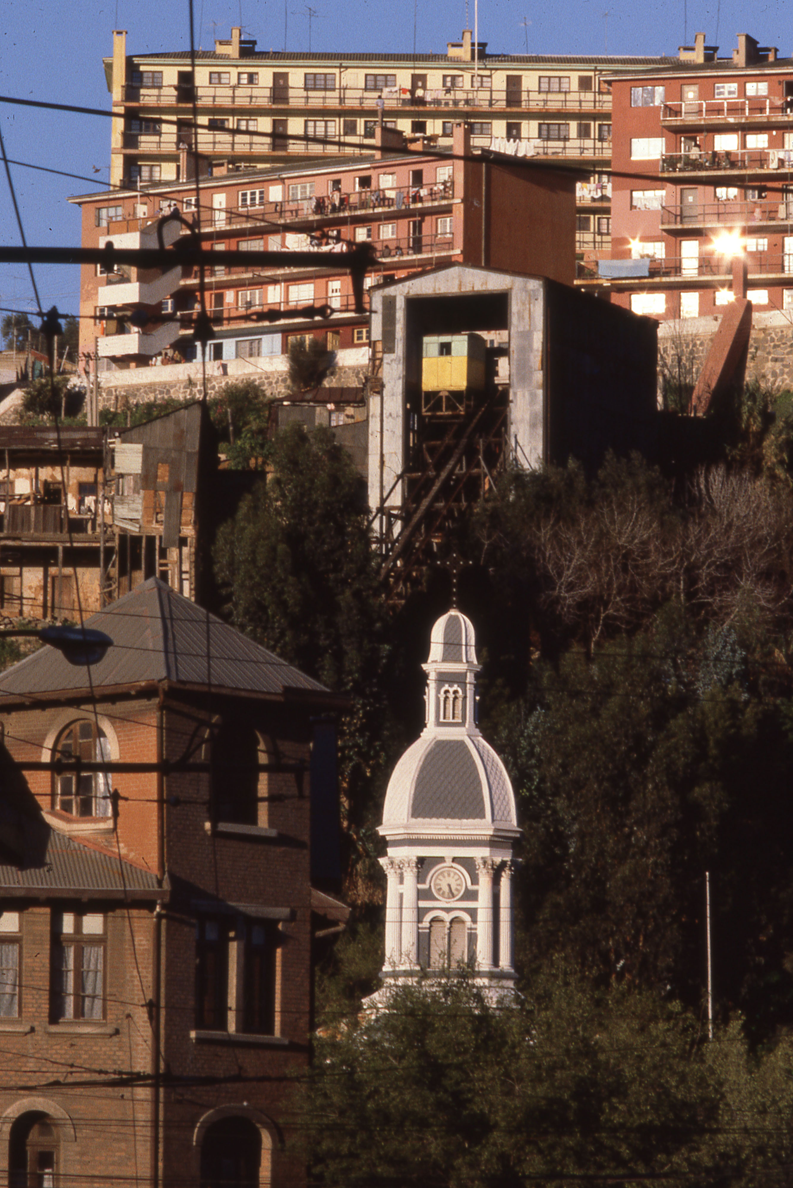 A. Argentina con Pedro Montt de Valparaiso, 1981