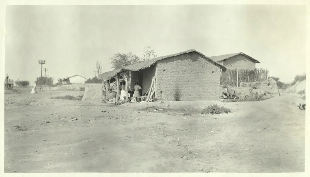 Ranchos en las cercanías del Cerro San Cristóbal, ca. 1903