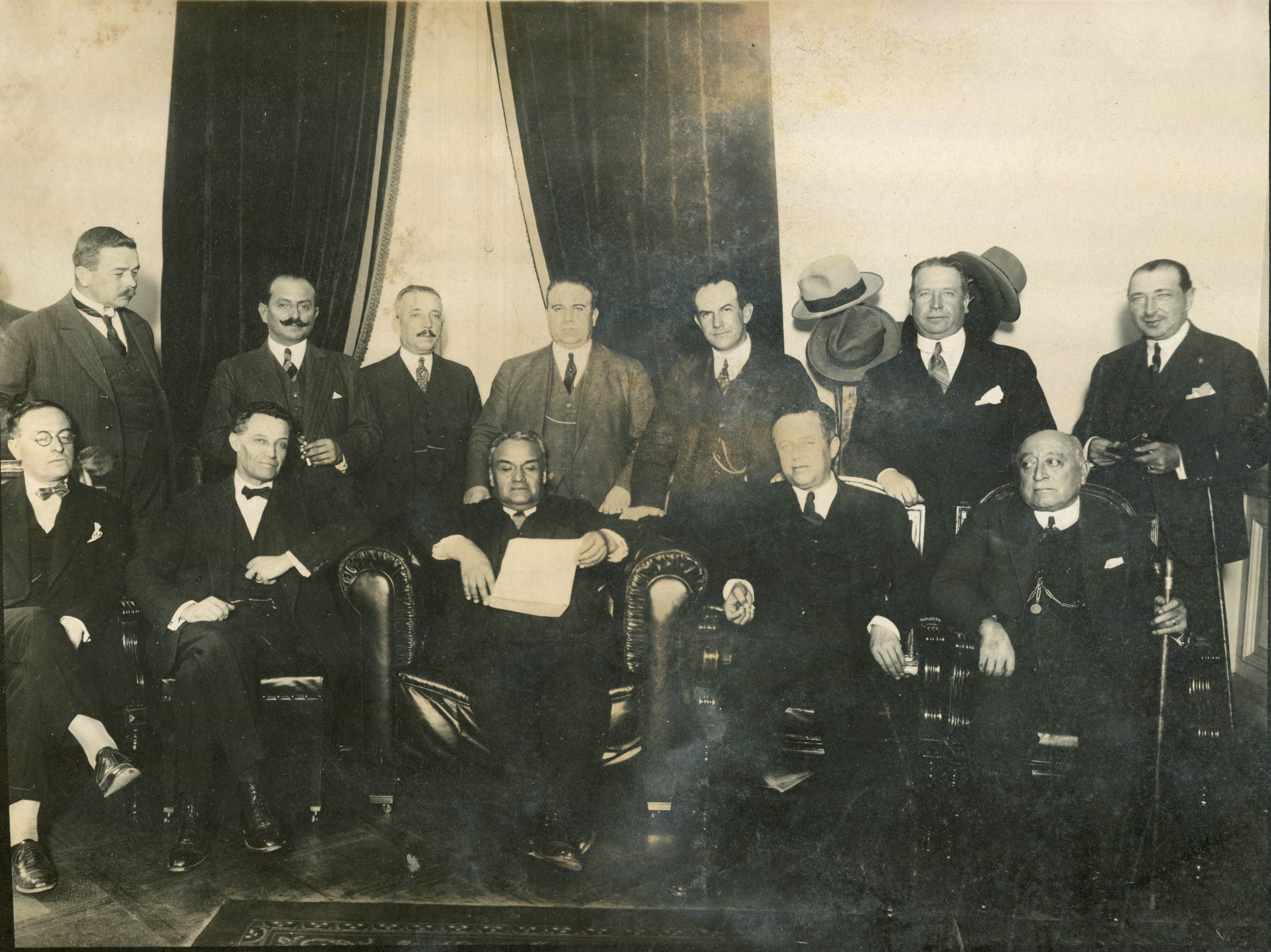 Renuncia de Emiliano Figueroa, 4 Mayo 1927