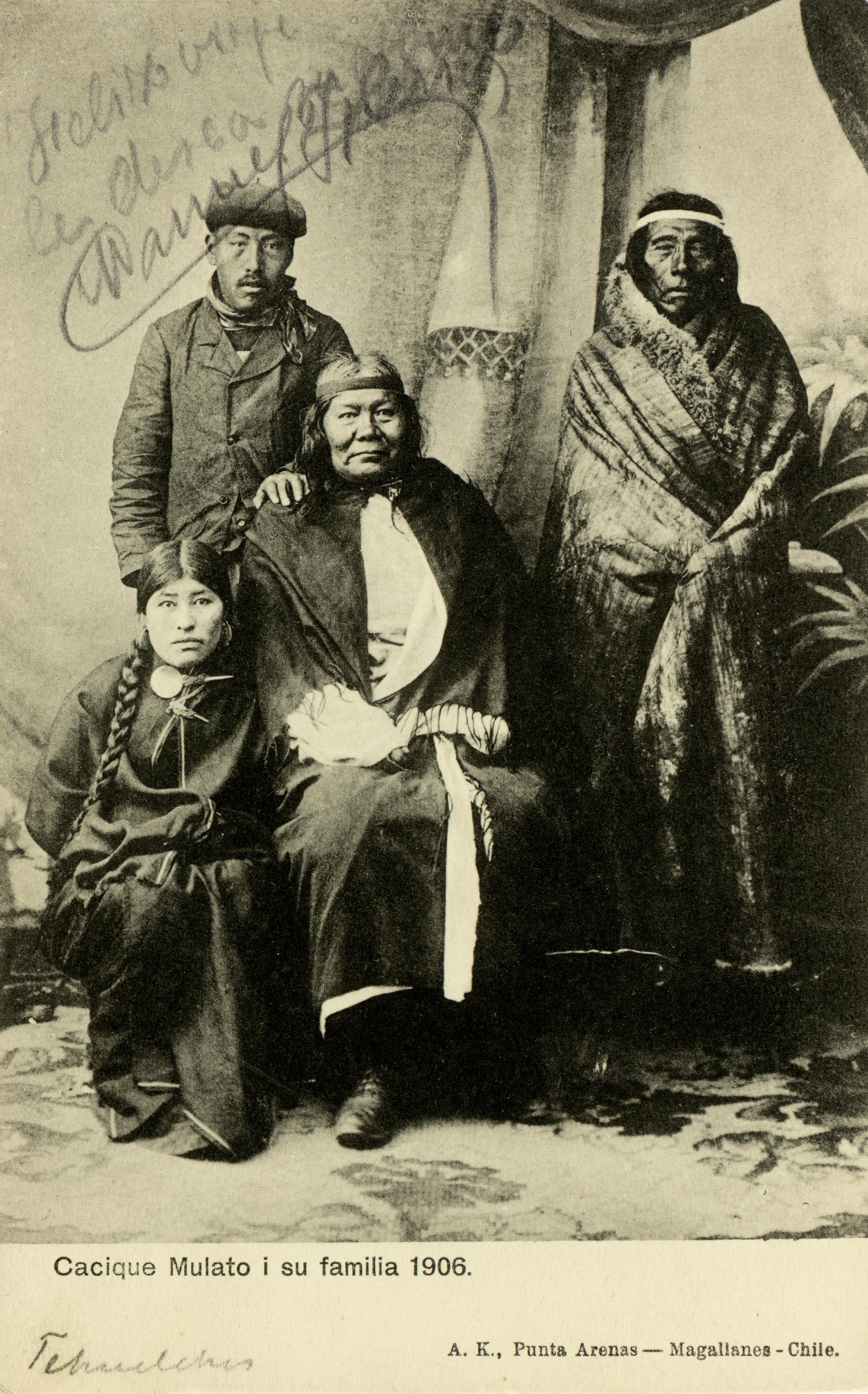 Familia Tehuelche, Punta Arenas, 1906