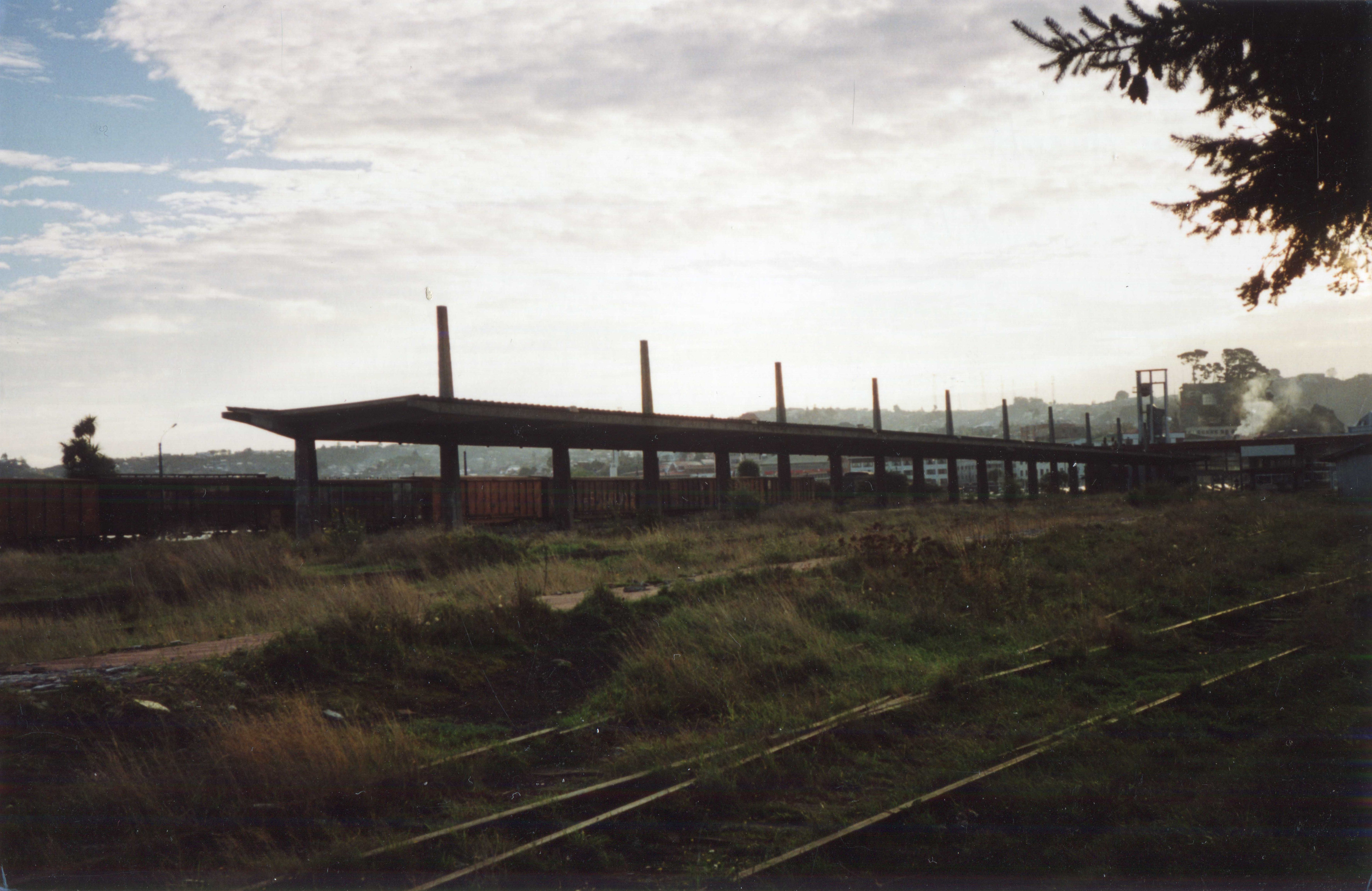 Antiguo Andén Estación Puerto Montt, 24 Abril 1997