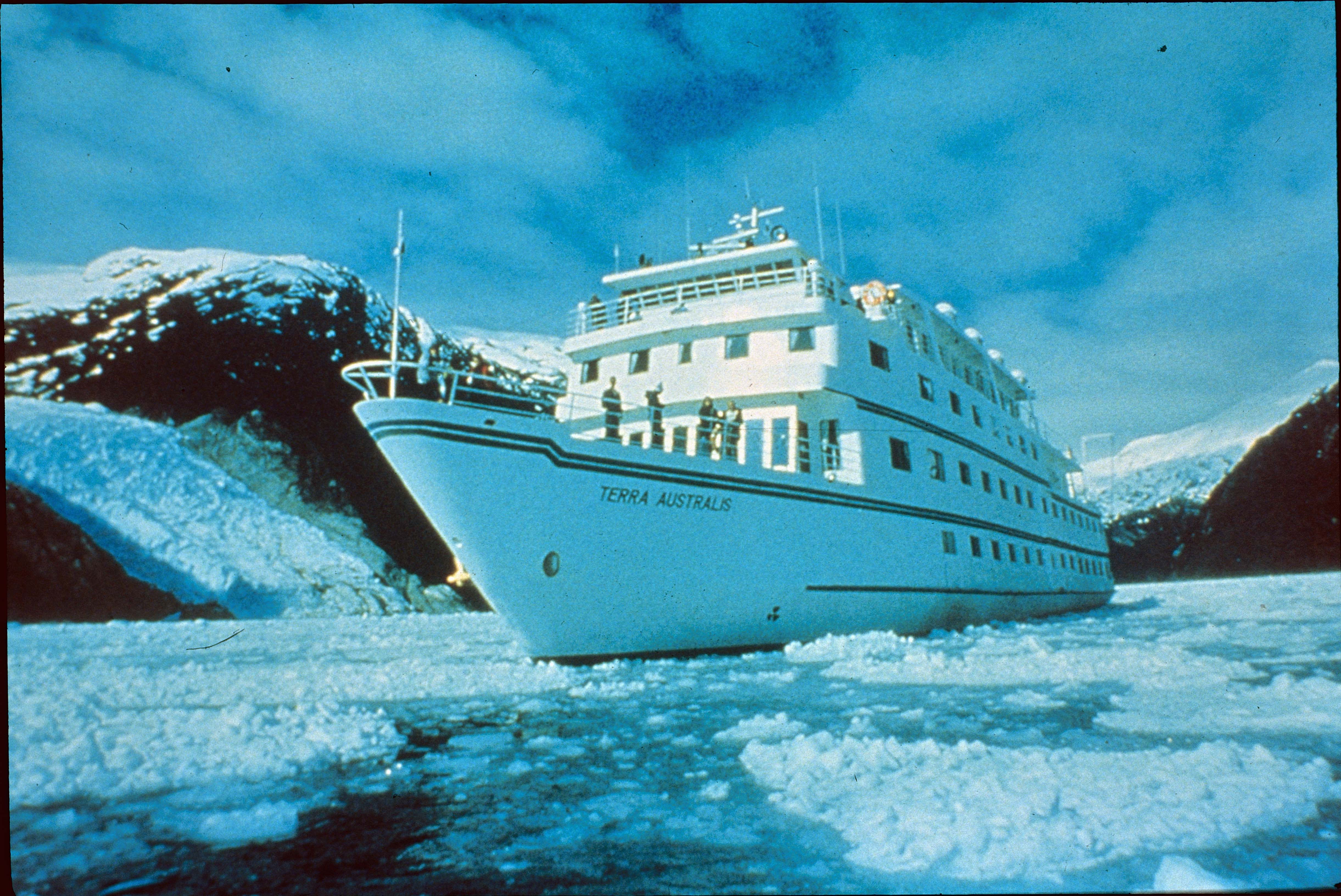 Cruceros Australis